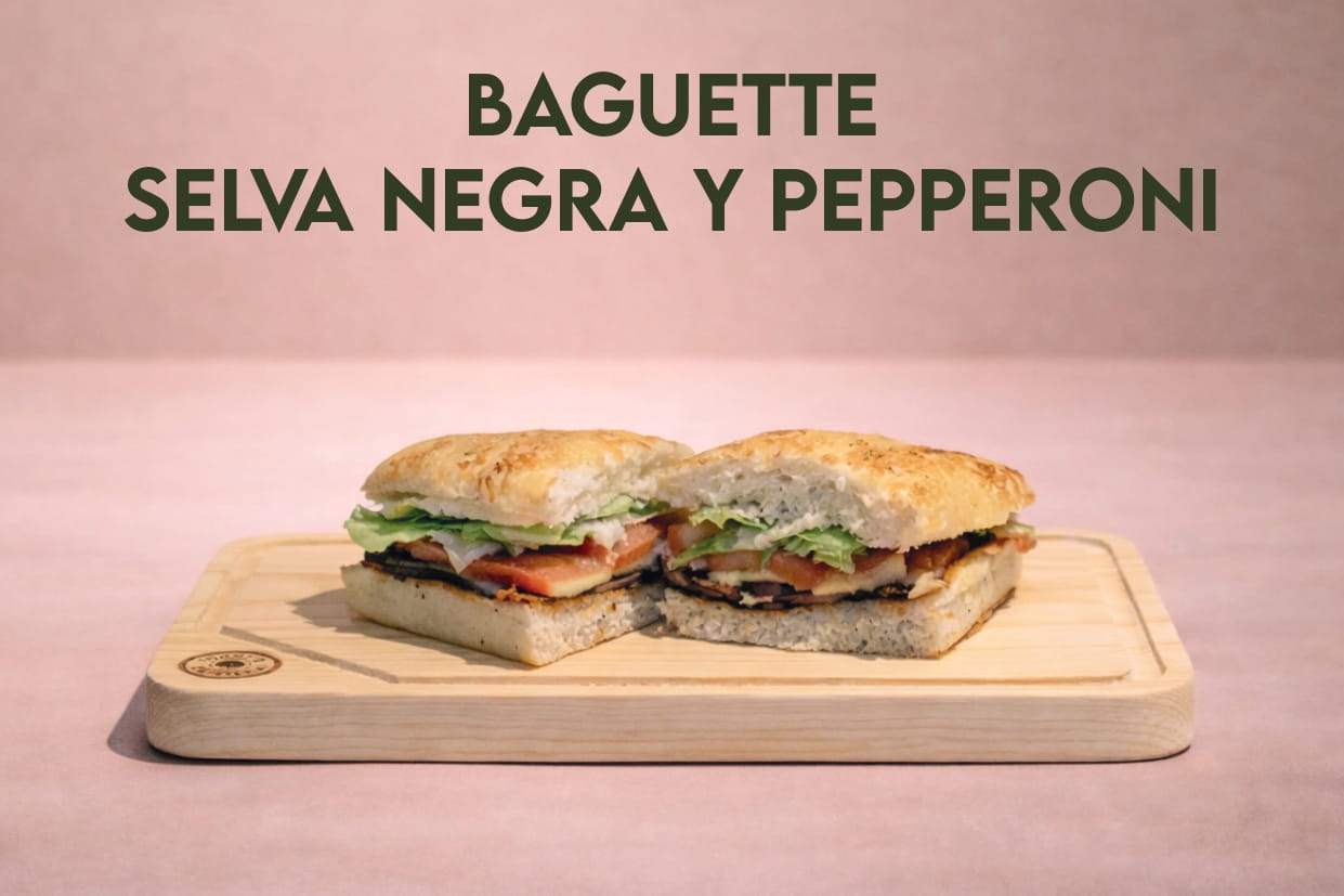 Baguette  selva negra y peperonni
